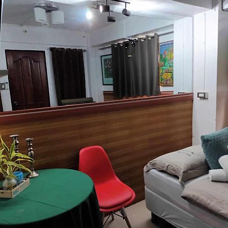 Country Bug Inn Tagaytay City Esterno foto