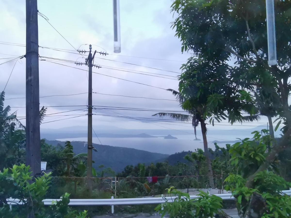 Country Bug Inn Tagaytay City Esterno foto