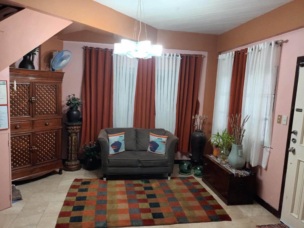 Country Bug Inn Tagaytay City Esterno foto
