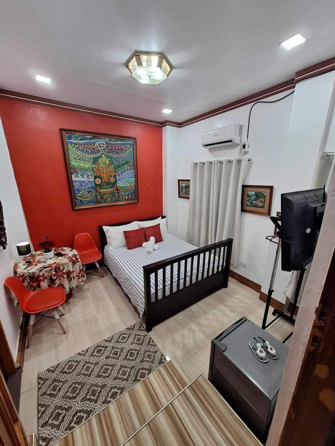 Country Bug Inn Tagaytay City Esterno foto