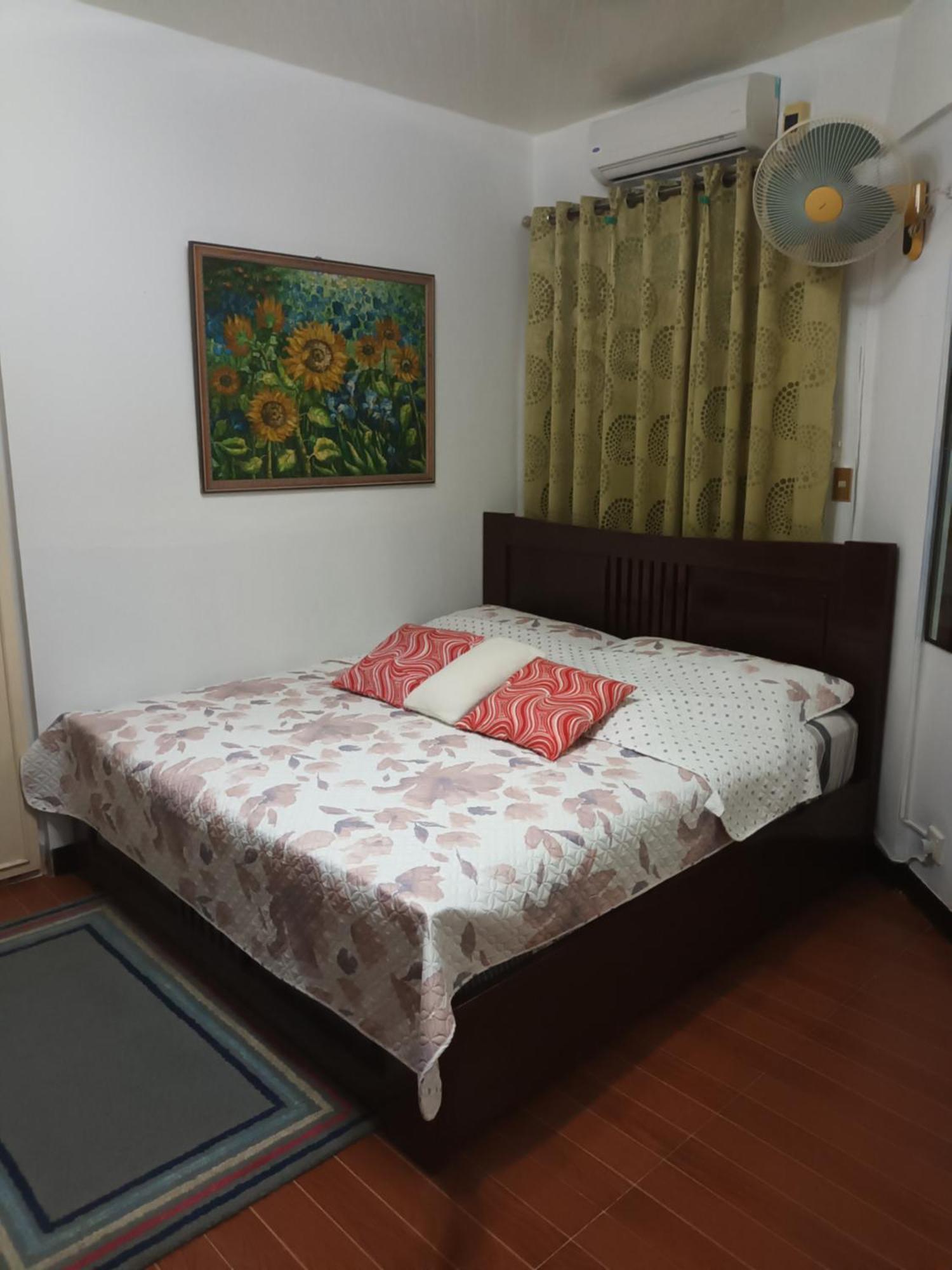 Country Bug Inn Tagaytay City Esterno foto
